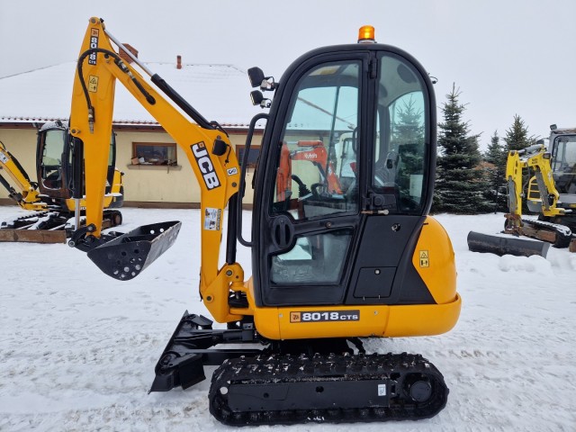 jcb